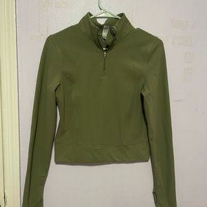 🌿Yogalicious Lux workout top🌿